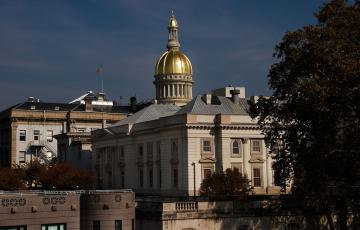 Image of Trenton Capitol, NJ. Creative Commons.